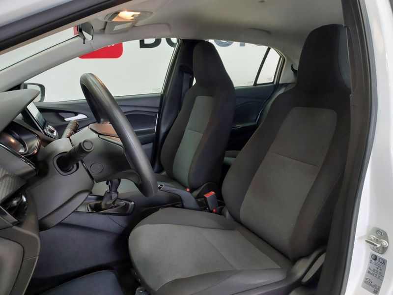 Chevrolet ONIX 1.0 FLEX MANUAL 2024/2025 BETIOLO NOVOS E SEMINOVOS LAJEADO / Carros no Vale