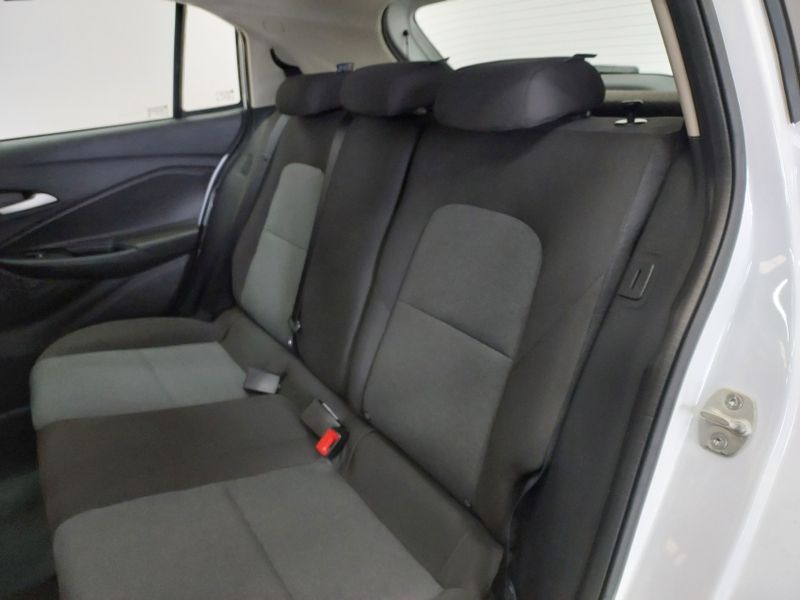 Chevrolet ONIX 1.0 FLEX MANUAL 2024/2025 BETIOLO NOVOS E SEMINOVOS LAJEADO / Carros no Vale Chevrolet ONIX 1.0 FLEX MANUAL 2024/2025 BETIOLO NOVOS E SEMINOVOS LAJEADO / Carros no Vale