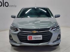 Chevrolet ONIX 1.0 FLEX PLUS LT MANUAL 2023/2024 BETIOLO NOVOS E SEMINOVOS LAJEADO / Carros no Vale
