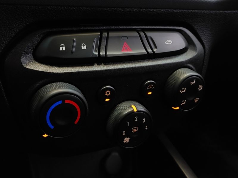 Chevrolet ONIX 1.0 MPFI JOY 8V FLEX 4P MANUAL 2019/2020 BETIOLO NOVOS E SEMINOVOS LAJEADO / Carros no Vale Chevrolet ONIX 1.0 MPFI JOY 8V FLEX 4P MANUAL 2019/2020 BETIOLO NOVOS E SEMINOVOS LAJEADO / Carros no Vale