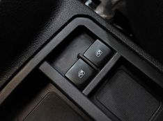 Chevrolet ONIX 1.0 MPFI JOY 8V FLEX 4P MANUAL 2019/2020 BETIOLO NOVOS E SEMINOVOS LAJEADO / Carros no Vale