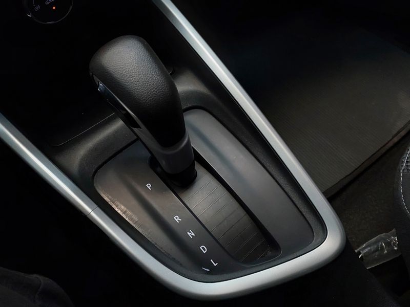 Chevrolet ONIX 1.0 TURBO FLEX LT AUTOMÁTICO 2022/2023 BETIOLO NOVOS E SEMINOVOS LAJEADO / Carros no Vale