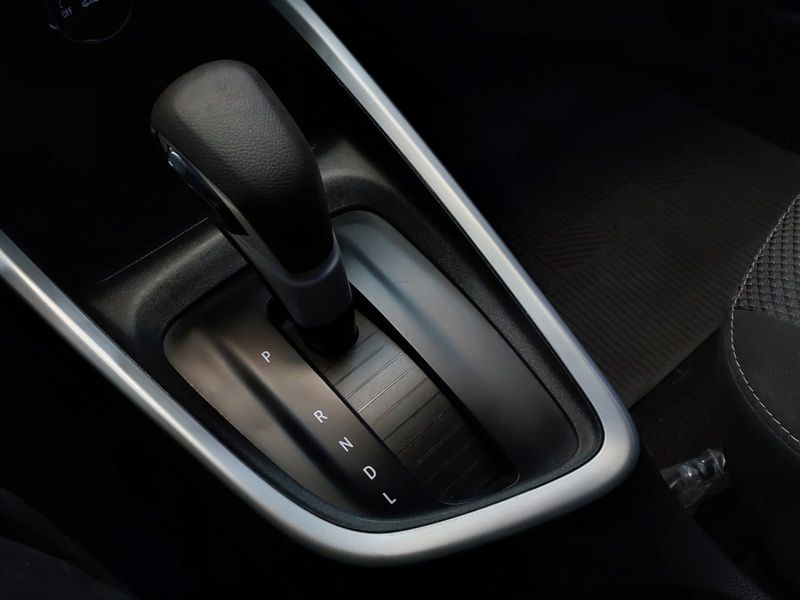 Chevrolet ONIX 1.0 TURBO FLEX LT AUTOMÁTICO 2023/2024 BETIOLO NOVOS E SEMINOVOS LAJEADO / Carros no Vale