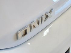 Chevrolet ONIX 1.0 TURBO FLEX LT AUTOMÁTICO 2023/2024 BETIOLO NOVOS E SEMINOVOS LAJEADO / Carros no Vale