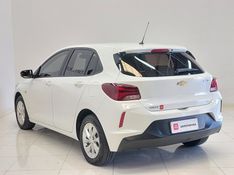 Chevrolet ONIX 1.0 TURBO FLEX LT AUTOMÁTICO 2022/2023 BETIOLO NOVOS E SEMINOVOS LAJEADO / Carros no Vale