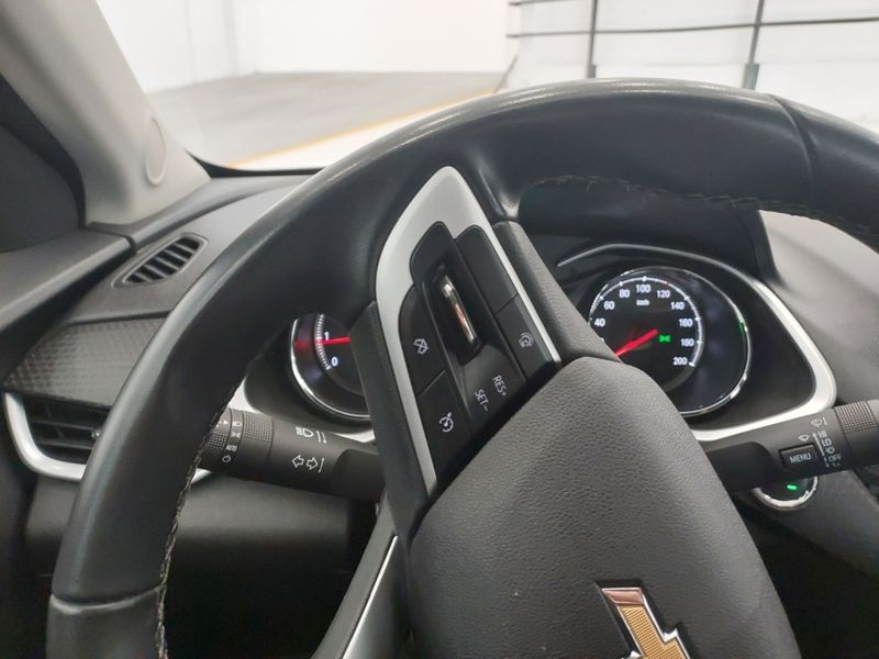 Chevrolet ONIX 1.0 TURBO FLEX LTZ AUTOMÁTICO 2023/2024 BETIOLO NOVOS E SEMINOVOS LAJEADO / Carros no Vale Chevrolet ONIX 1.0 TURBO FLEX LTZ AUTOMÁTICO 2023/2024 BETIOLO NOVOS E SEMINOVOS LAJEADO / Carros no Vale