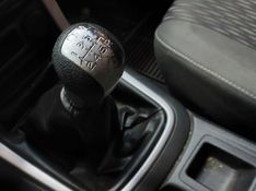 Chevrolet S10 2.4 ADVANTAGE 4X2 CD 8V FLEX 4P MANUAL 2015/2016 BETIOLO NOVOS E SEMINOVOS LAJEADO / Carros no Vale