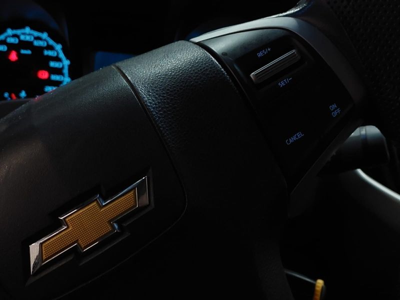 Chevrolet S10 2.4 ADVANTAGE 4X2 CD 8V FLEX 4P MANUAL 2015/2016 BETIOLO NOVOS E SEMINOVOS LAJEADO / Carros no Vale Chevrolet S10 2.4 ADVANTAGE 4X2 CD 8V FLEX 4P MANUAL 2015/2016 BETIOLO NOVOS E SEMINOVOS LAJEADO / Carros no Vale