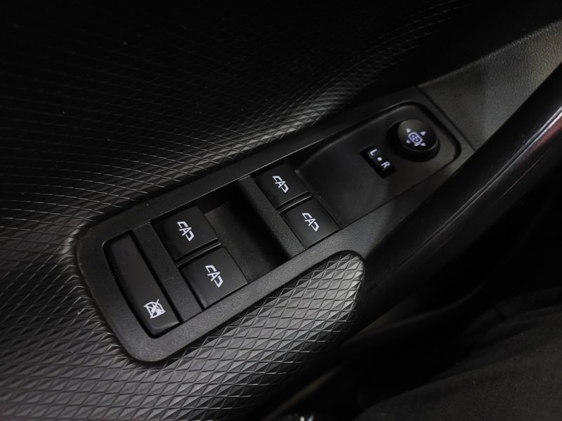 Chevrolet TRACKER 1.0 TURBO FLEX LT AUTOMÁTICO 2020/2021 BETIOLO NOVOS E SEMINOVOS LAJEADO / Carros no Vale