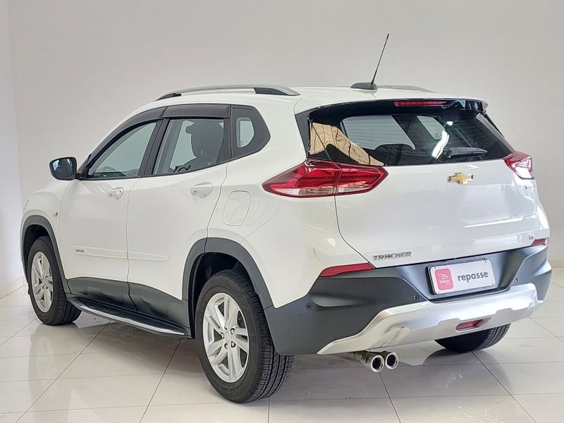 Chevrolet TRACKER 1.0 TURBO FLEX LT AUTOMÁTICO 2020/2021 BETIOLO NOVOS E SEMINOVOS LAJEADO / Carros no Vale