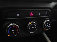 Chevrolet TRACKER 1.0 TURBO FLEX LTZ AUTOMÁTICO 2020/2021 BETIOLO NOVOS E SEMINOVOS LAJEADO / Carros no Vale