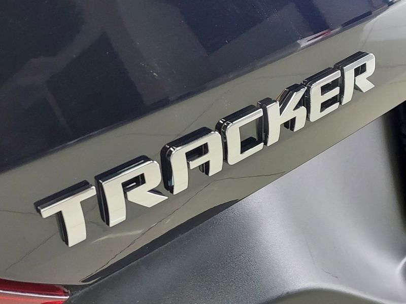 Chevrolet TRACKER 1.0 TURBO FLEX LTZ AUTOMÁTICO 2022/2023 BETIOLO NOVOS E SEMINOVOS LAJEADO / Carros no Vale