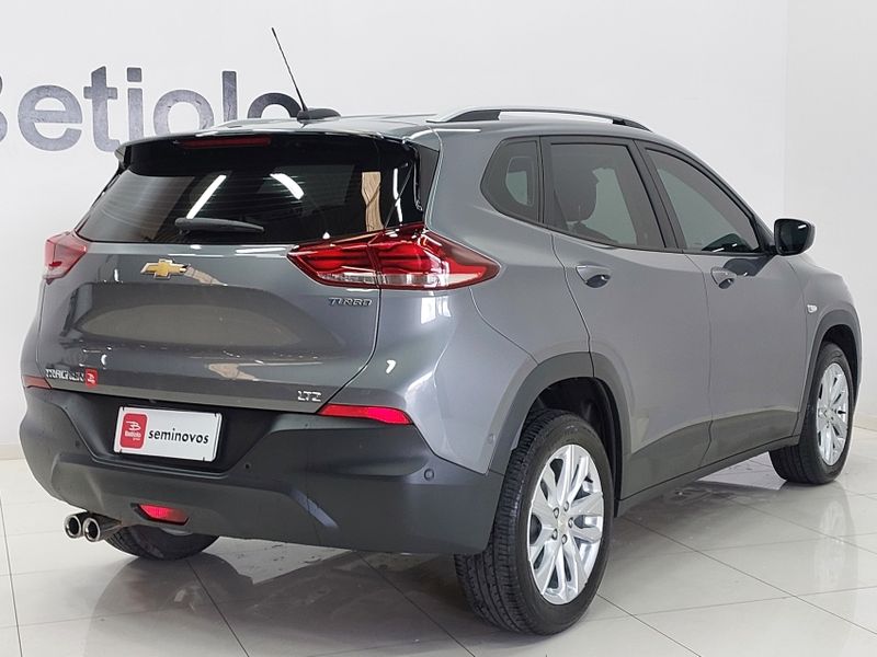 Chevrolet TRACKER 1.0 TURBO FLEX LTZ AUTOMÁTICO 2020/2021 BETIOLO NOVOS E SEMINOVOS LAJEADO / Carros no Vale