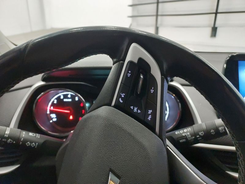 Chevrolet TRACKER 1.2 TURBO FLEX LTZ AUTOMÁTICO 2020/2021 BETIOLO NOVOS E SEMINOVOS LAJEADO / Carros no Vale