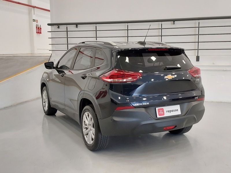 Chevrolet TRACKER 1.2 TURBO FLEX LTZ AUTOMÁTICO 2020/2021 BETIOLO NOVOS E SEMINOVOS LAJEADO / Carros no Vale