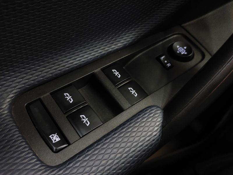 Chevrolet TRACKER 1.2 TURBO FLEX PREMIER AUTOMÁTICO 2022/2023 BETIOLO NOVOS E SEMINOVOS LAJEADO / Carros no Vale