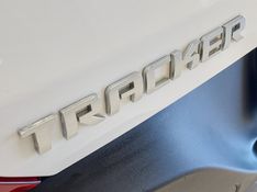 Chevrolet TRACKER 1.2 TURBO FLEX PREMIER AUTOMÁTICO 2022/2023 BETIOLO NOVOS E SEMINOVOS LAJEADO / Carros no Vale