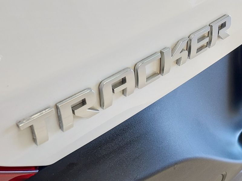 Chevrolet TRACKER 1.2 TURBO FLEX PREMIER AUTOMÁTICO 2022/2023 BETIOLO NOVOS E SEMINOVOS LAJEADO / Carros no Vale