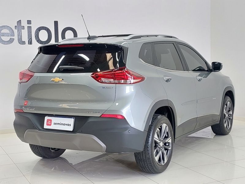 Chevrolet TRACKER 1.2 TURBO FLEX PREMIER AUTOMÁTICO 2023/2024 BETIOLO NOVOS E SEMINOVOS LAJEADO / Carros no Vale
