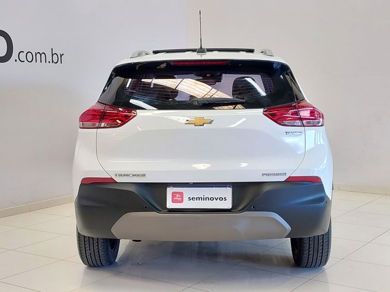 Chevrolet TRACKER 1.2 TURBO FLEX PREMIER AUTOMÁTICO 2022/2023 BETIOLO NOVOS E SEMINOVOS LAJEADO / Carros no Vale
