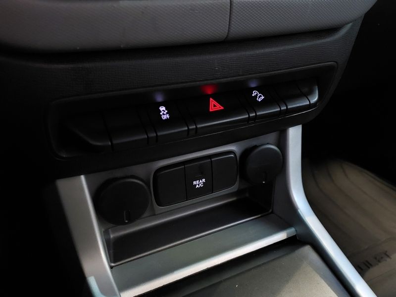 Chevrolet TRAILBLAZER 2.8 LT 4X4 16V TURBO DIESEL 4P AUTOMÁTICO 2018/2019 BETIOLO NOVOS E SEMINOVOS LAJEADO / Carros no Vale Chevrolet TRAILBLAZER 2.8 LT 4X4 16V TURBO DIESEL 4P AUTOMÁTICO 2018/2019 BETIOLO NOVOS E SEMINOVOS LAJEADO / Carros no Vale