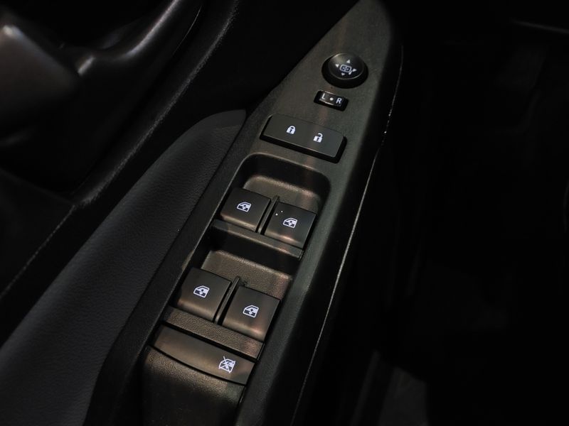 Chevrolet TRAILBLAZER 2.8 LT 4X4 16V TURBO DIESEL 4P AUTOMÁTICO 2018/2019 BETIOLO NOVOS E SEMINOVOS LAJEADO / Carros no Vale Chevrolet TRAILBLAZER 2.8 LT 4X4 16V TURBO DIESEL 4P AUTOMÁTICO 2018/2019 BETIOLO NOVOS E SEMINOVOS LAJEADO / Carros no Vale