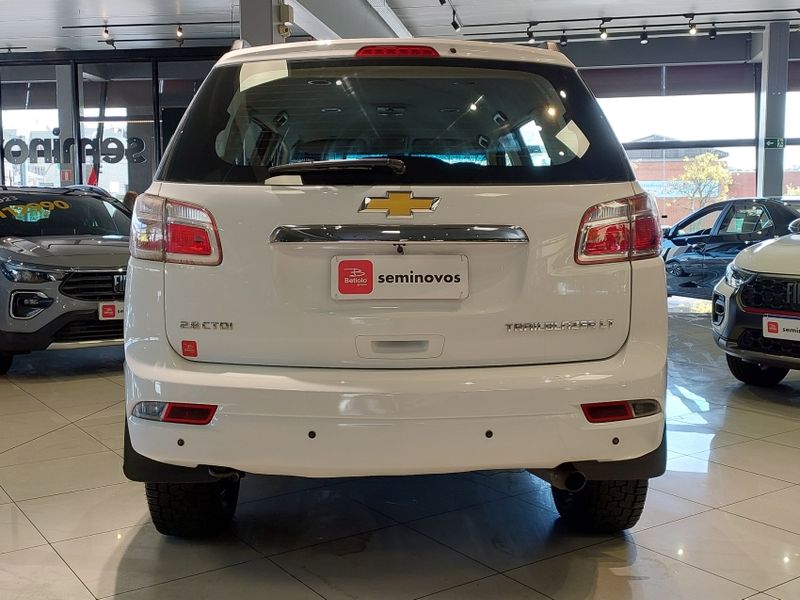 Chevrolet TRAILBLAZER 2.8 LT 4X4 16V TURBO DIESEL 4P AUTOMÁTICO 2018/2019 BETIOLO NOVOS E SEMINOVOS LAJEADO / Carros no Vale Chevrolet TRAILBLAZER 2.8 LT 4X4 16V TURBO DIESEL 4P AUTOMÁTICO 2018/2019 BETIOLO NOVOS E SEMINOVOS LAJEADO / Carros no Vale