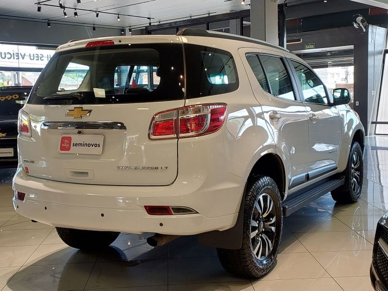 Chevrolet TRAILBLAZER 2.8 LT 4X4 16V TURBO DIESEL 4P AUTOMÁTICO 2018/2019 BETIOLO NOVOS E SEMINOVOS LAJEADO / Carros no Vale Chevrolet TRAILBLAZER 2.8 LT 4X4 16V TURBO DIESEL 4P AUTOMÁTICO 2018/2019 BETIOLO NOVOS E SEMINOVOS LAJEADO / Carros no Vale