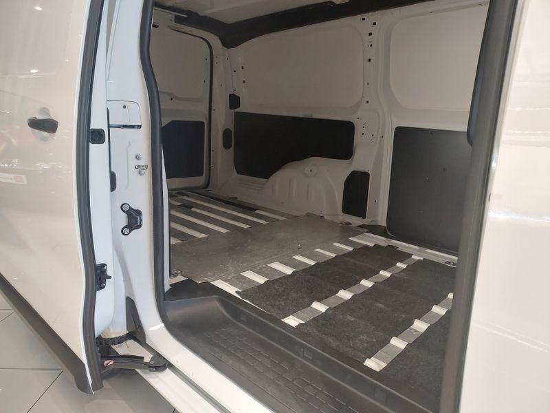 Citroen JUMPY 1.5 BLUEHDI DIESEL CARGO MANUAL 2023/2024 BETIOLO NOVOS E SEMINOVOS LAJEADO / Carros no Vale Citroen JUMPY 1.5 BLUEHDI DIESEL CARGO MANUAL 2023/2024 BETIOLO NOVOS E SEMINOVOS LAJEADO / Carros no Vale