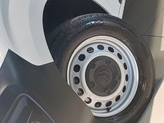 Citroen JUMPY 1.5 BLUEHDI DIESEL CARGO MANUAL 2023/2024 BETIOLO NOVOS E SEMINOVOS LAJEADO / Carros no Vale