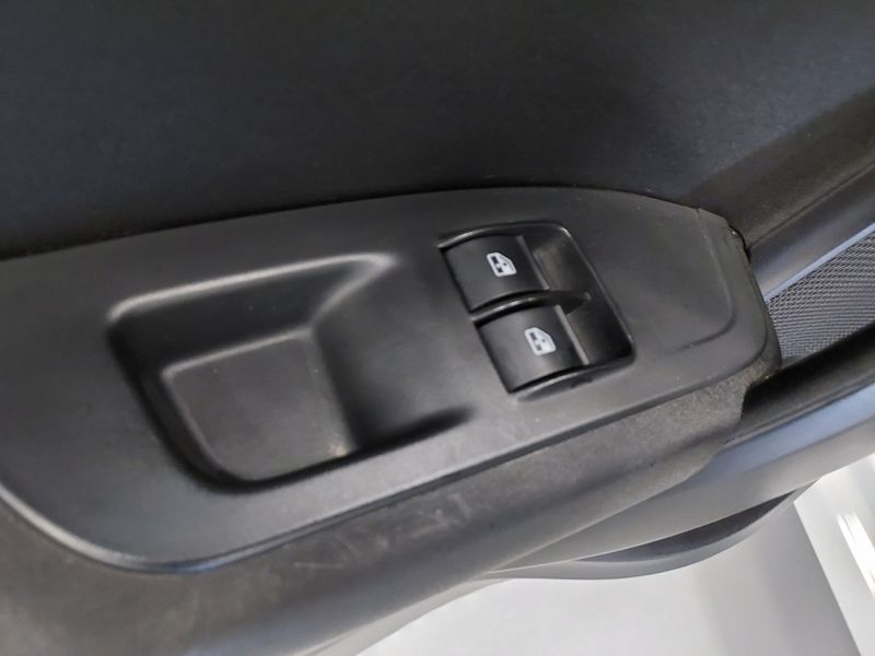 Fiat ARGO 1.0 FIREFLY FLEX DRIVE MANUAL 2023/2024 BETIOLO NOVOS E SEMINOVOS LAJEADO / Carros no Vale Fiat ARGO 1.0 FIREFLY FLEX DRIVE MANUAL 2023/2024 BETIOLO NOVOS E SEMINOVOS LAJEADO / Carros no Vale