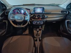 Fiat CRONOS 1.0 FIREFLY FLEX DRIVE MANUAL 2023/2024 BETIOLO NOVOS E SEMINOVOS LAJEADO / Carros no Vale