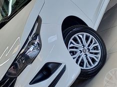 Fiat CRONOS 1.0 FIREFLY FLEX MANUAL 2023/2023 BETIOLO NOVOS E SEMINOVOS LAJEADO / Carros no Vale