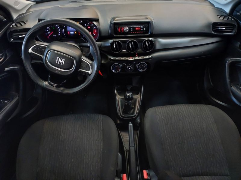 Fiat CRONOS 1.0 FIREFLY FLEX MANUAL 2023/2023 BETIOLO NOVOS E SEMINOVOS LAJEADO / Carros no Vale