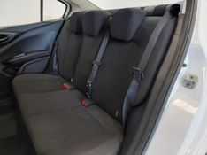 Fiat CRONOS 1.0 FIREFLY FLEX MANUAL 2023/2023 BETIOLO NOVOS E SEMINOVOS LAJEADO / Carros no Vale