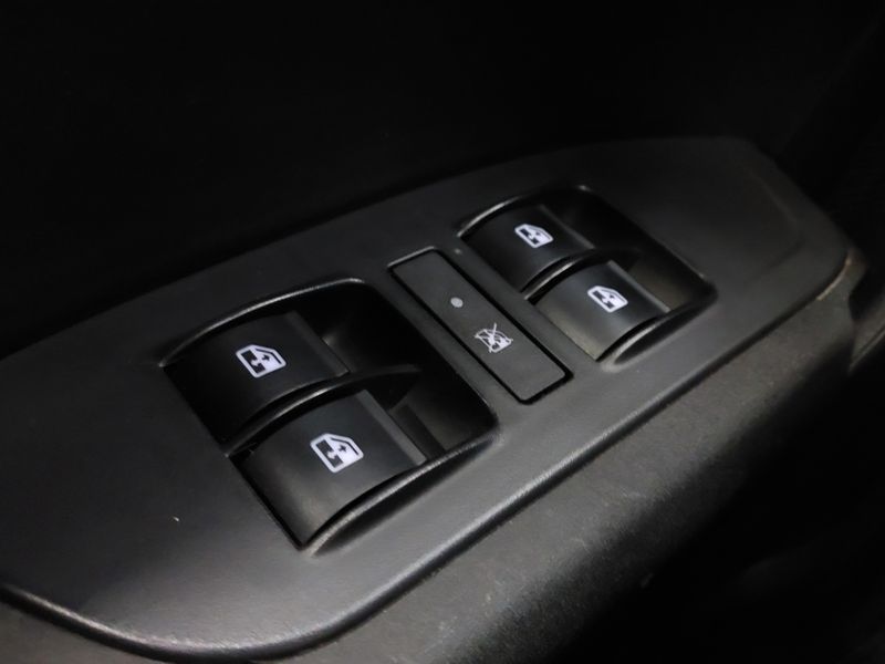 Fiat CRONOS 1.3 FIREFLY FLEX DRIVE CVT 2023/2024 BETIOLO NOVOS E SEMINOVOS LAJEADO / Carros no Vale