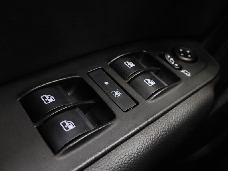 Fiat CRONOS 1.3 FIREFLY FLEX PRECISION CVT 2024/2024 BETIOLO NOVOS E SEMINOVOS LAJEADO / Carros no Vale