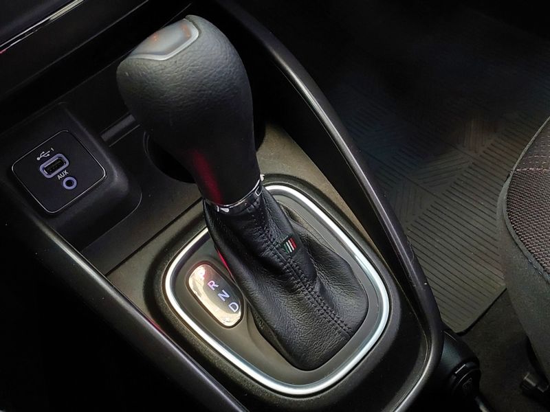 Fiat CRONOS 1.8 E.TORQ FLEX PRECISION AT6 2021/2021 BETIOLO NOVOS E SEMINOVOS LAJEADO / Carros no Vale