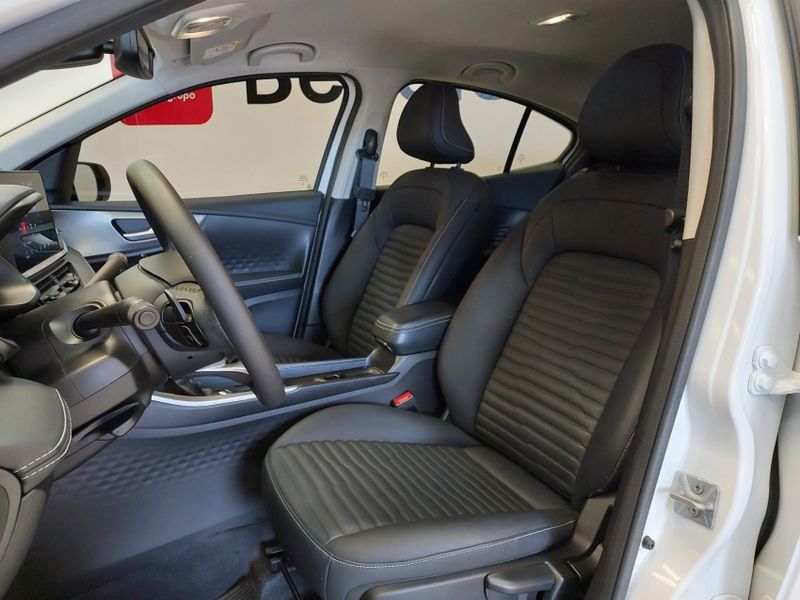 Fiat FASTBACK 1.0 TURBO 200 FLEX AUDACE CVT 2024/2025 BETIOLO NOVOS E SEMINOVOS LAJEADO / Carros no Vale Fiat FASTBACK 1.0 TURBO 200 FLEX AUDACE CVT 2024/2025 BETIOLO NOVOS E SEMINOVOS LAJEADO / Carros no Vale