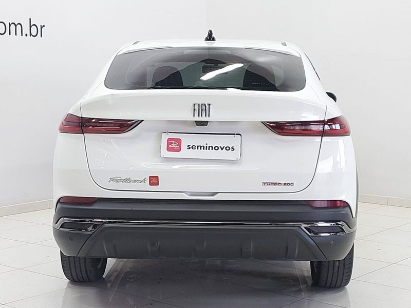 Fiat FASTBACK 1.0 TURBO 200 FLEX CVT 2023/2024 BETIOLO NOVOS E SEMINOVOS LAJEADO / Carros no Vale Fiat FASTBACK 1.0 TURBO 200 FLEX CVT 2023/2024 BETIOLO NOVOS E SEMINOVOS LAJEADO / Carros no Vale