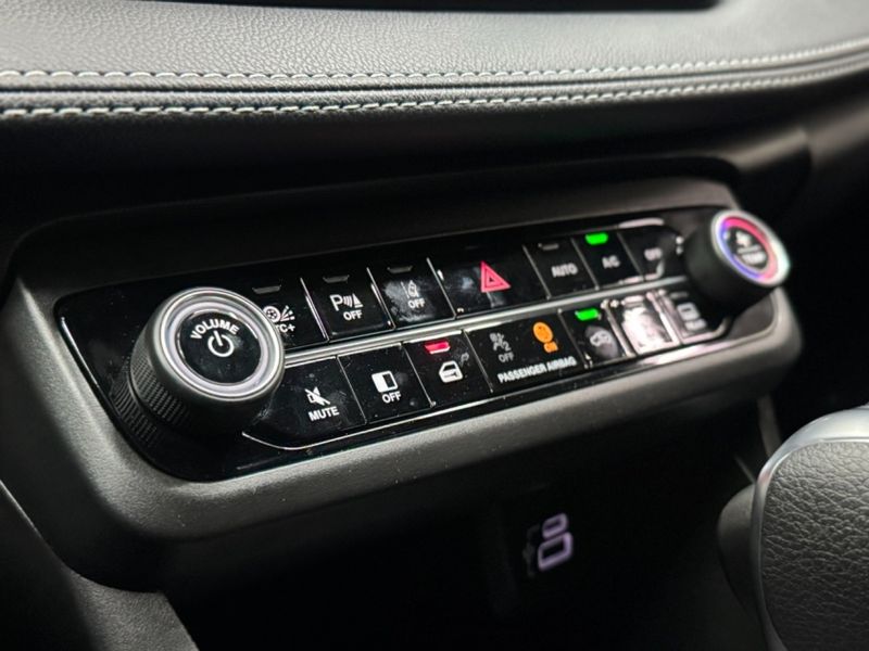 Fiat FASTBACK 1.3 TURBO 270 FLEX LIMITED EDITION AT6 2023/2024 BETIOLO NOVOS E SEMINOVOS LAJEADO / Carros no Vale Fiat FASTBACK 1.3 TURBO 270 FLEX LIMITED EDITION AT6 2023/2024 BETIOLO NOVOS E SEMINOVOS LAJEADO / Carros no Vale