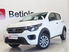 Fiat MOBI 1.0 EVO FLEX LIKE MANUAL 2023/2024 BETIOLO NOVOS E SEMINOVOS LAJEADO / Carros no Vale
