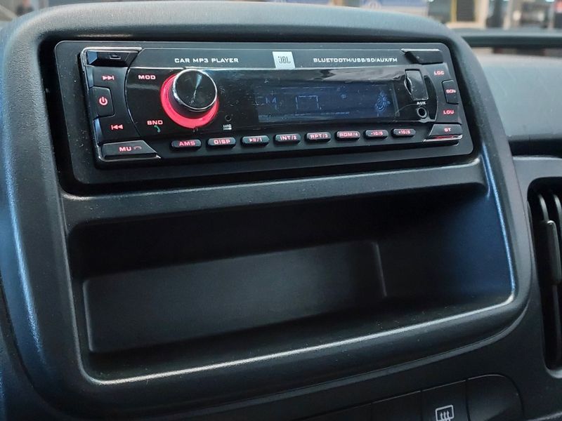 Fiat MOBI 1.0 EVO FLEX LIKE MANUAL 2023/2024 BETIOLO NOVOS E SEMINOVOS LAJEADO / Carros no Vale Fiat MOBI 1.0 EVO FLEX LIKE MANUAL 2023/2024 BETIOLO NOVOS E SEMINOVOS LAJEADO / Carros no Vale