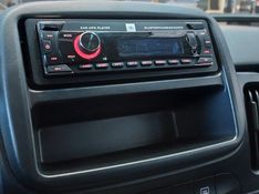 Fiat MOBI 1.0 EVO FLEX LIKE MANUAL 2022/2023 BETIOLO NOVOS E SEMINOVOS LAJEADO / Carros no Vale