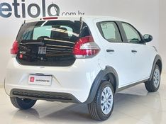 Fiat MOBI 1.0 EVO FLEX LIKE MANUAL 2023/2024 BETIOLO NOVOS E SEMINOVOS LAJEADO / Carros no Vale