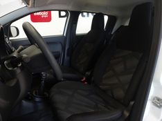 Fiat MOBI 1.0 EVO FLEX LIKE MANUAL 2023/2024 BETIOLO NOVOS E SEMINOVOS LAJEADO / Carros no Vale