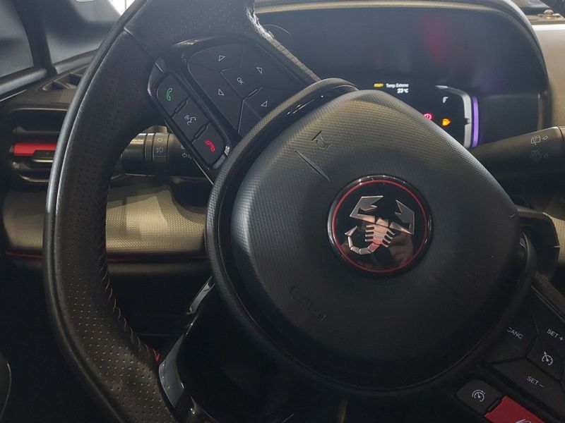 Fiat PULSE 1.3 TURBO 270 FLEX ABARTH AT6 2023/2023 BETIOLO NOVOS E SEMINOVOS LAJEADO / Carros no Vale