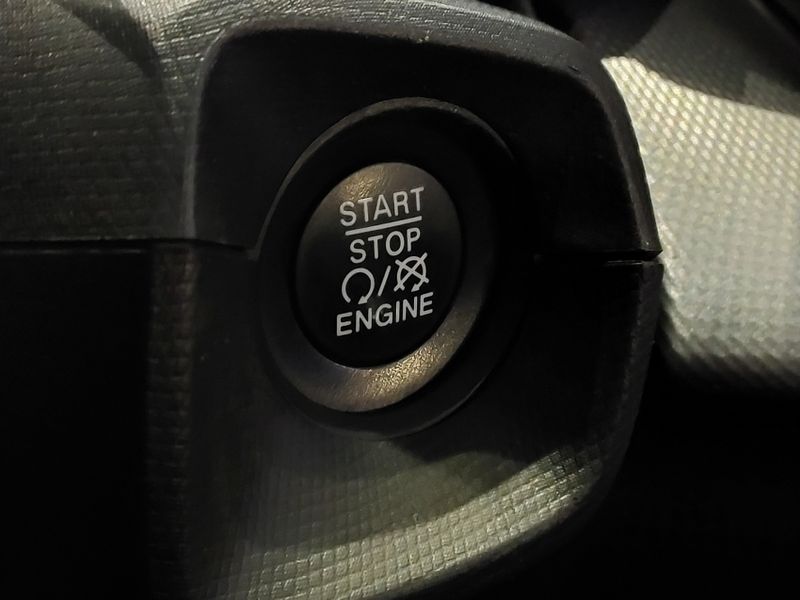 Fiat PULSE 1.3 TURBO 270 FLEX ABARTH AT6 2023/2023 BETIOLO NOVOS E SEMINOVOS LAJEADO / Carros no Vale