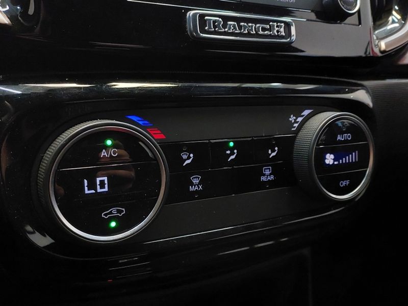 Fiat STRADA 1.0 TURBO 200 FLEX RANCH CD CVT 2024/2025 BETIOLO NOVOS E SEMINOVOS LAJEADO / Carros no Vale Fiat STRADA 1.0 TURBO 200 FLEX RANCH CD CVT 2024/2025 BETIOLO NOVOS E SEMINOVOS LAJEADO / Carros no Vale