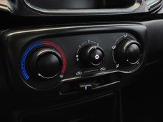 Fiat STRADA 1.3 FIREFLY FLEX FREEDOM CD MANUAL 2023/2023 BETIOLO NOVOS E SEMINOVOS LAJEADO / Carros no Vale